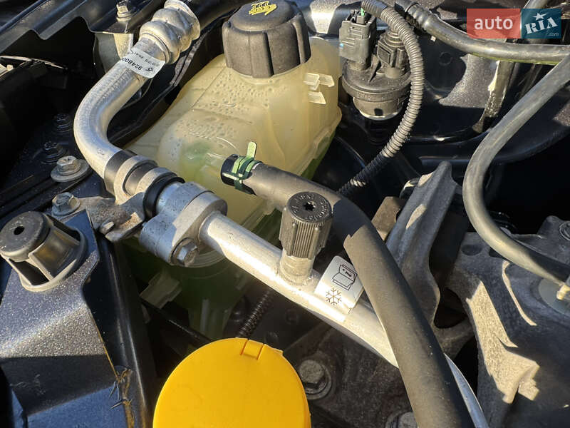 Универсал Renault Megane 2015 в Луцке фото 40 Универсал Renault Megane 2015 в Луцке