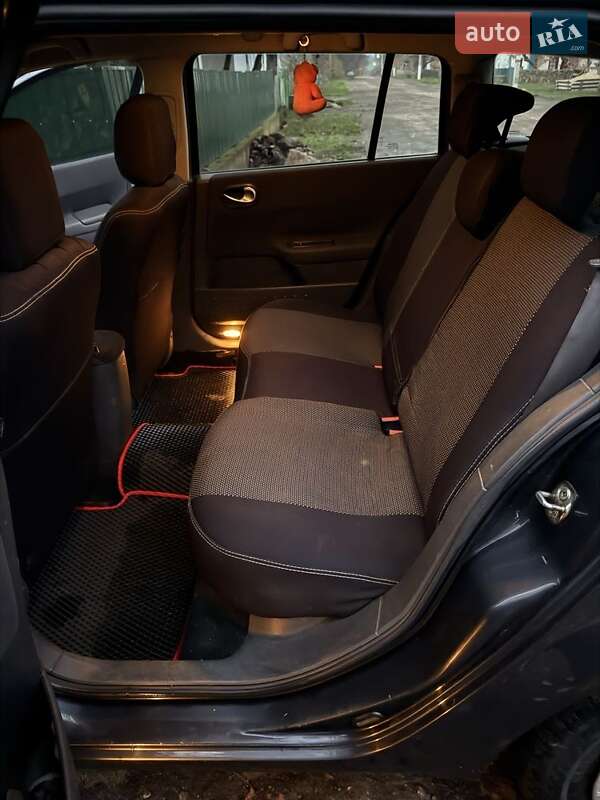 Универсал Renault Megane 2006 в Первомайске фото 3 Универсал Renault Megane 2006 в Первомайске