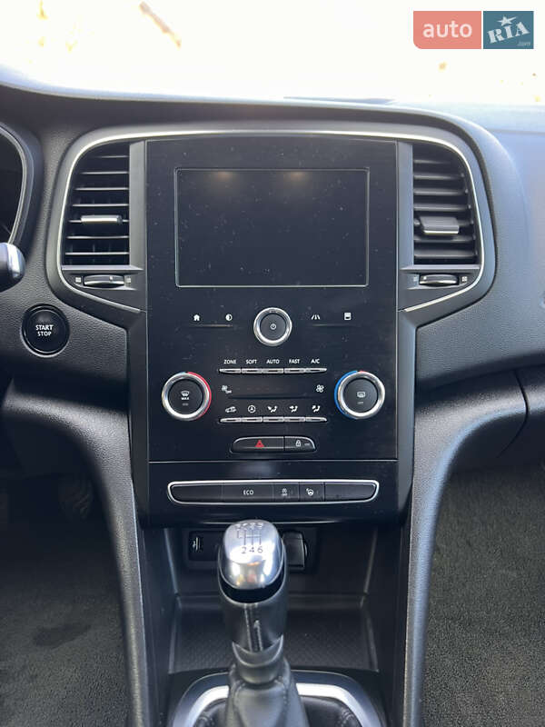 Универсал Renault Megane 2019 в Подольске фото 28 Универсал Renault Megane 2019 в Подольске