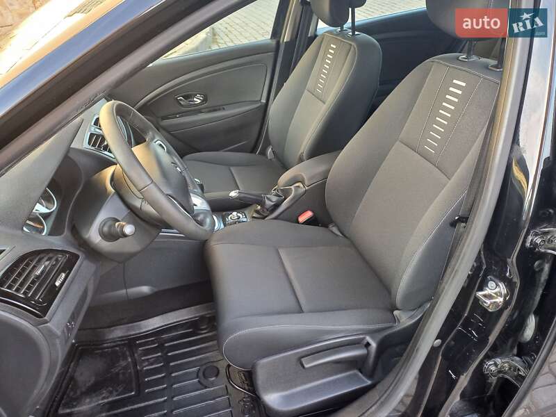 Универсал Renault Megane 2012 в Надворной фото 33 Универсал Renault Megane 2012 в Надворной