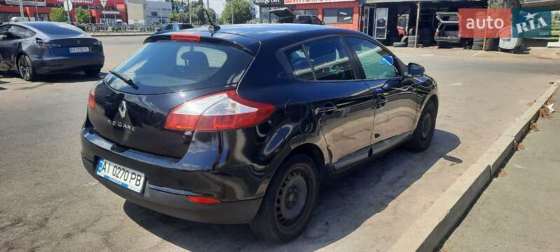 Хетчбек Renault Megane 2014 в Києві фото 5 Хетчбек Renault Megane 2014 в Києві