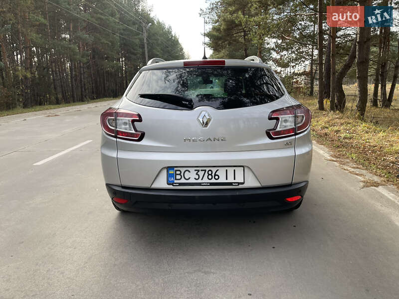 Универсал Renault Megane 2015 в Славуте фото 5 Универсал Renault Megane 2015 в Славуте