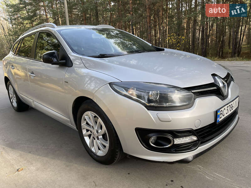 Универсал Renault Megane 2015 в Славуте фото 46 Универсал Renault Megane 2015 в Славуте
