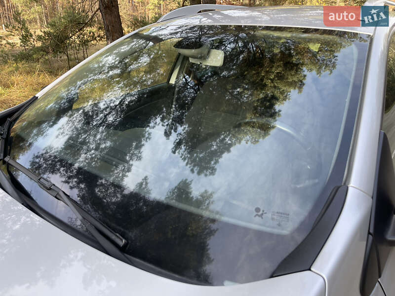 Универсал Renault Megane 2015 в Славуте фото 52 Универсал Renault Megane 2015 в Славуте