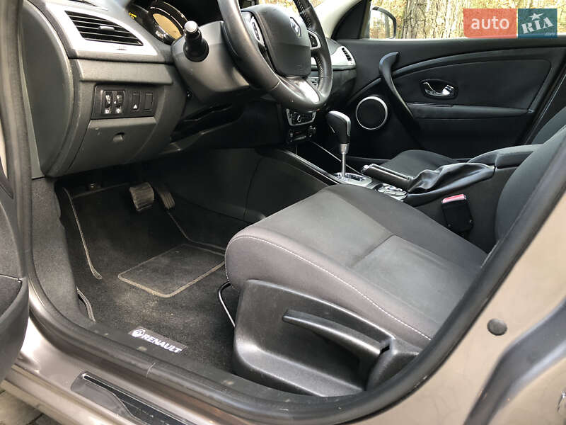 Універсал Renault Megane 2013 в Львові фото 29 Універсал Renault Megane 2013 в Львові