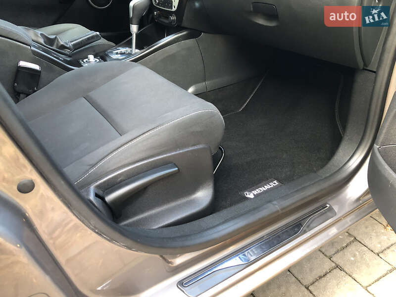 Універсал Renault Megane 2013 в Львові фото 49 Універсал Renault Megane 2013 в Львові