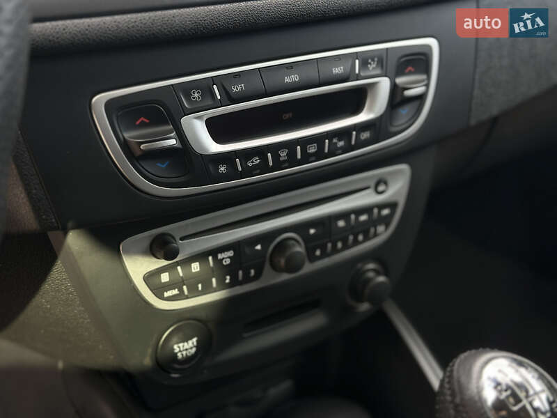 Универсал Renault Megane 2011 в Каменском фото 38 Универсал Renault Megane 2011 в Каменском