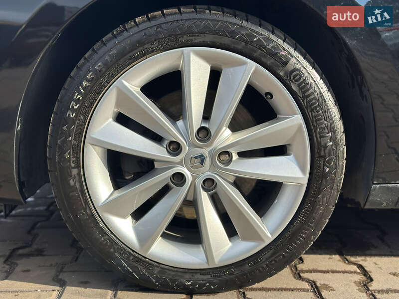 Универсал Renault Megane 2011 в Каменском фото 50 Универсал Renault Megane 2011 в Каменском