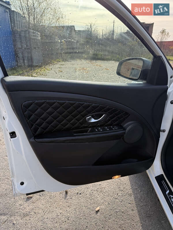 Универсал Renault Megane 2010 в Казатине фото 15 Универсал Renault Megane 2010 в Казатине