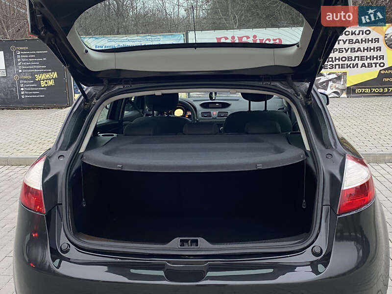 Хетчбек Renault Megane 2010 в Кам'янець-Подільському фото 14 Хетчбек Renault Megane 2010 в Кам'янець-Подільському