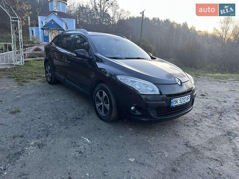 Универсал Renault Megane 2010 в Изяславе