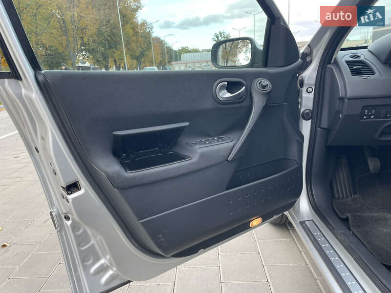 Універсал Renault Megane 2006 в Черкасах фото 21 Універсал Renault Megane 2006 в Черкасах