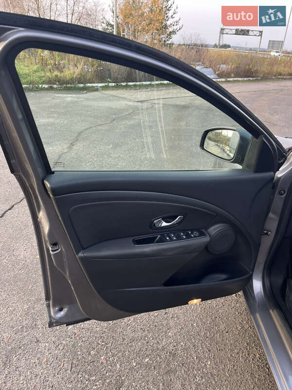 Хэтчбек Renault Megane 2011 в Радивилове