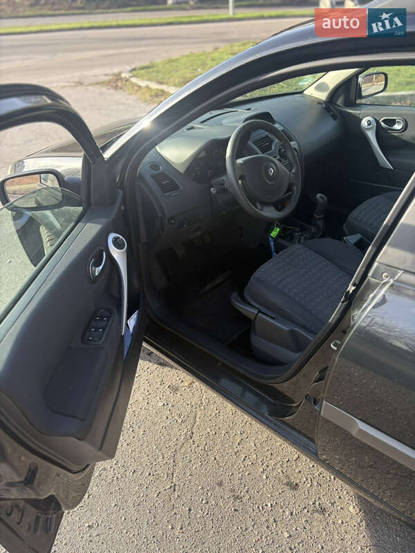 Универсал Renault Megane 2006 в Лубнах фото 17 Универсал Renault Megane 2006 в Лубнах
