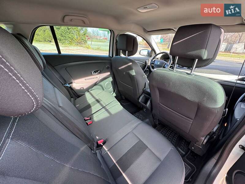 Универсал Renault Megane 2010 в Запорожье фото 11 Универсал Renault Megane 2010 в Запорожье