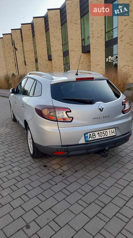 Универсал Renault Megane 2010 в Хмельницком фото 2 Универсал Renault Megane 2010 в Хмельницком