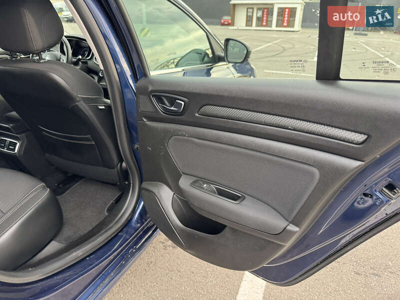 Универсал Renault Megane 2018 в Киеве