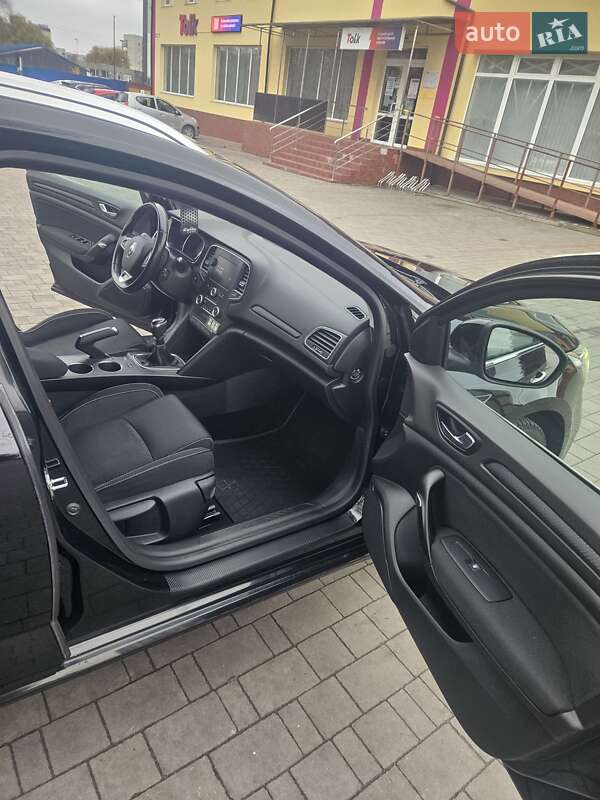 Универсал Renault Megane 2017 в Луцке фото 10 Универсал Renault Megane 2017 в Луцке