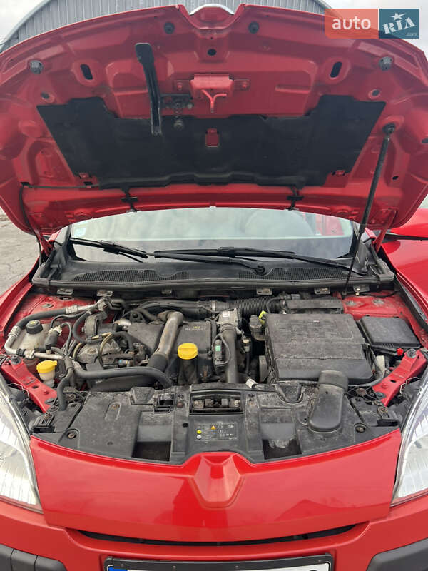 Хэтчбек Renault Megane 2011 в Звягеле