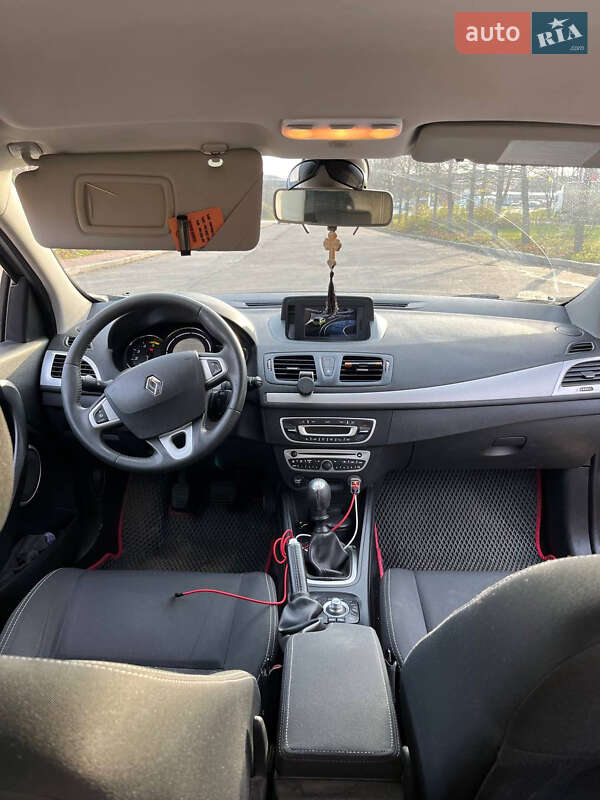 Універсал Renault Megane 2011 в Умані фото 17 Універсал Renault Megane 2011 в Умані