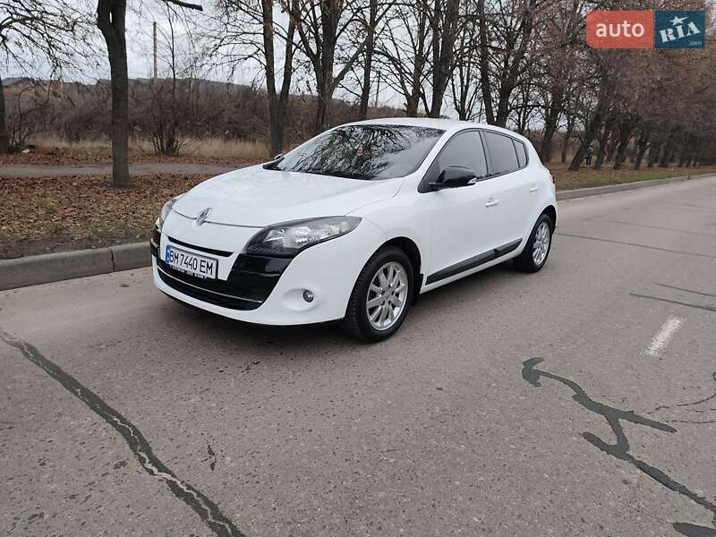Хэтчбек Renault Megane 2011 в Сумах