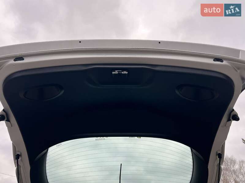 Универсал Renault Megane 2010 в Лубнах фото 55 Универсал Renault Megane 2010 в Лубнах