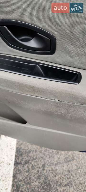 Универсал Renault Megane 2010 в Луцке фото 27 Универсал Renault Megane 2010 в Луцке