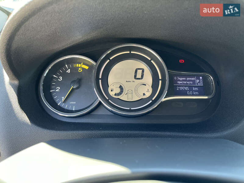 Универсал Renault Megane 2013 в Виннице фото 10 Универсал Renault Megane 2013 в Виннице