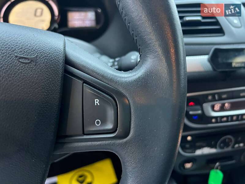 Універсал Renault Megane 2011 в Івано-Франківську