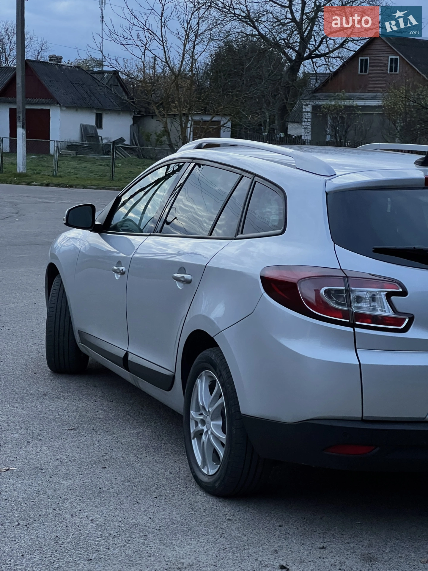 2010 Renault Megane - мініатюра 8