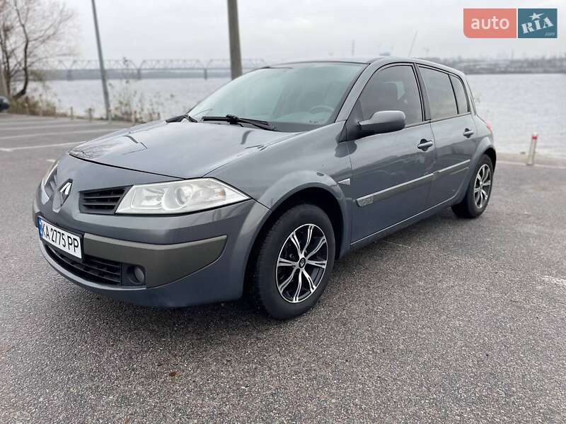 Хэтчбек Renault Megane 2006 в Киеве