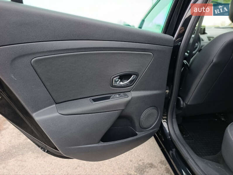 Универсал Renault Megane 2015 в Виннице фото 24 Универсал Renault Megane 2015 в Виннице