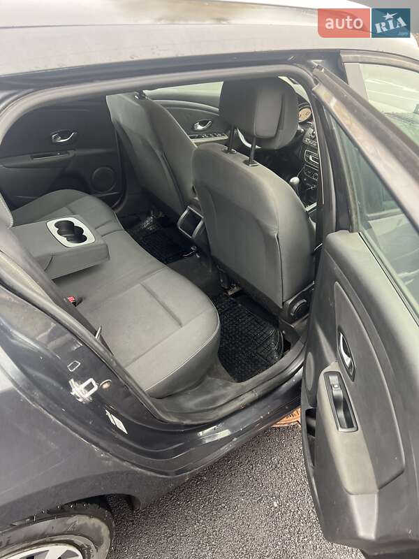 Універсал Renault Megane 2010 в Києві фото 8 Універсал Renault Megane 2010 в Києві