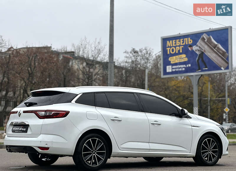 Универсал Renault Megane 2017 в Николаеве фото 7 Универсал Renault Megane 2017 в Николаеве