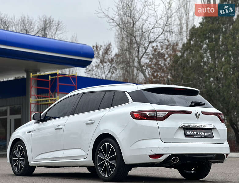Универсал Renault Megane 2017 в Николаеве фото 8 Универсал Renault Megane 2017 в Николаеве