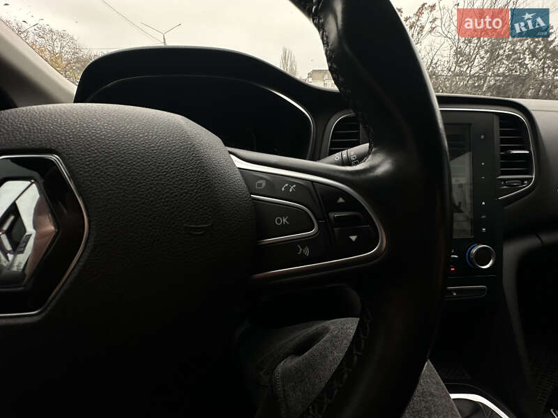 Универсал Renault Megane 2017 в Николаеве фото 20 Универсал Renault Megane 2017 в Николаеве