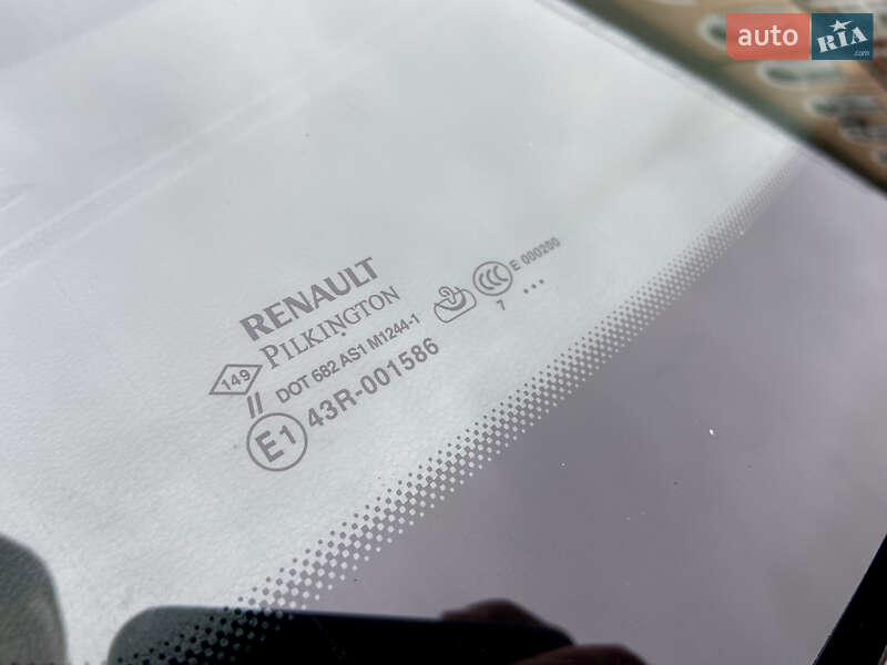 Хетчбек Renault Megane 2017 в Умані фото 33 Хетчбек Renault Megane 2017 в Умані