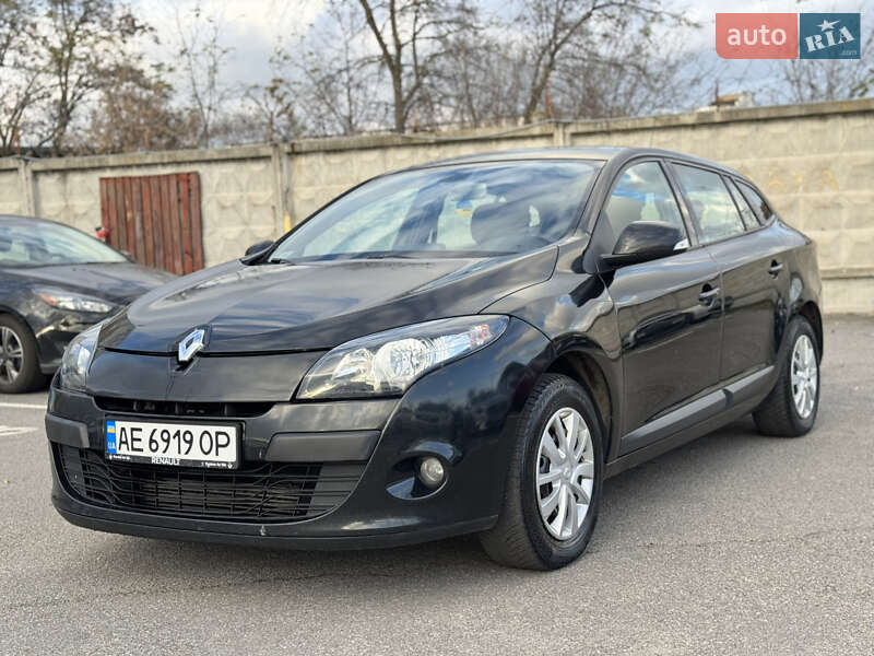 Універсал Renault Megane 2011 в Києві фото Універсал Renault Megane 2011 в Києві