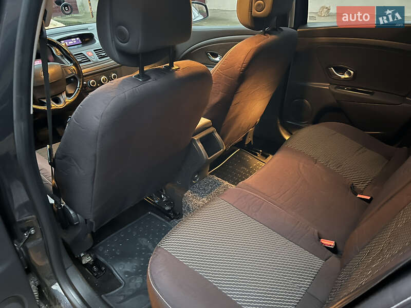 Универсал Renault Megane 2011 в Радехове