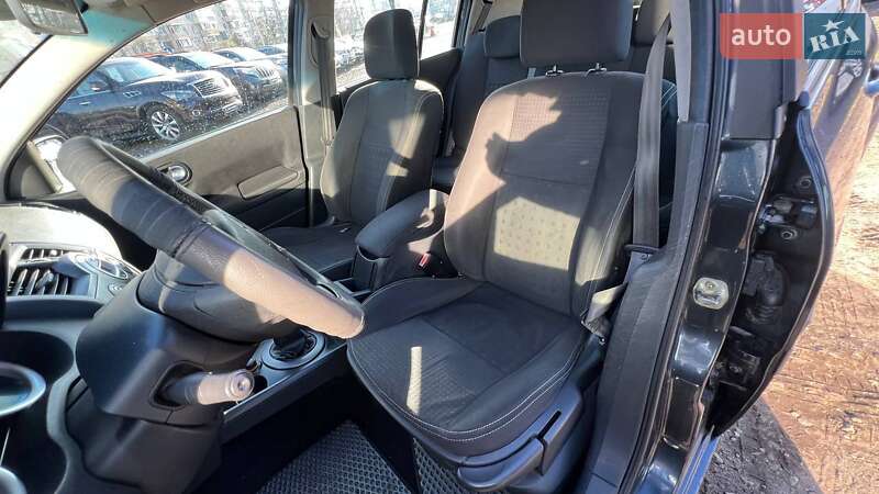 Хэтчбек Renault Megane 2005 в Киеве