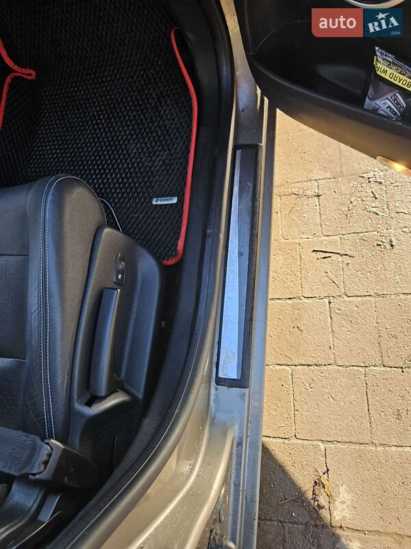 Универсал Renault Megane 2010 в Ивано-Франковске фото 8 Универсал Renault Megane 2010 в Ивано-Франковске
