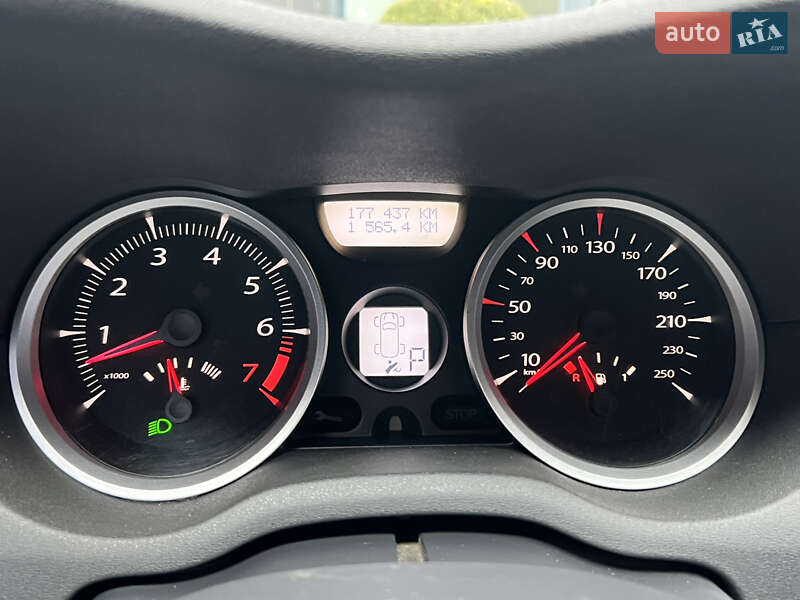 Седан Renault Megane 2007 в Черкасах фото 45 Седан Renault Megane 2007 в Черкасах