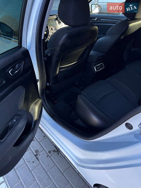 Универсал Renault Megane 2017 в Луцке фото 17 Универсал Renault Megane 2017 в Луцке