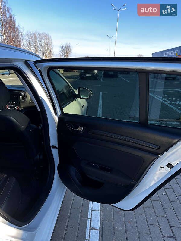 Универсал Renault Megane 2017 в Луцке фото 22 Универсал Renault Megane 2017 в Луцке