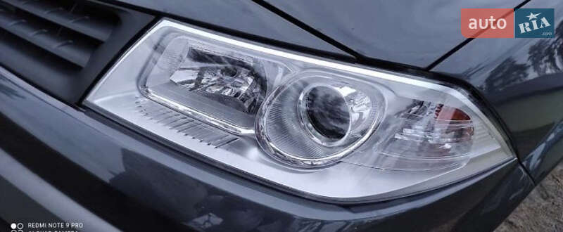 Хэтчбек Renault Megane 2008 в Киеве фото 3 Хэтчбек Renault Megane 2008 в Киеве
