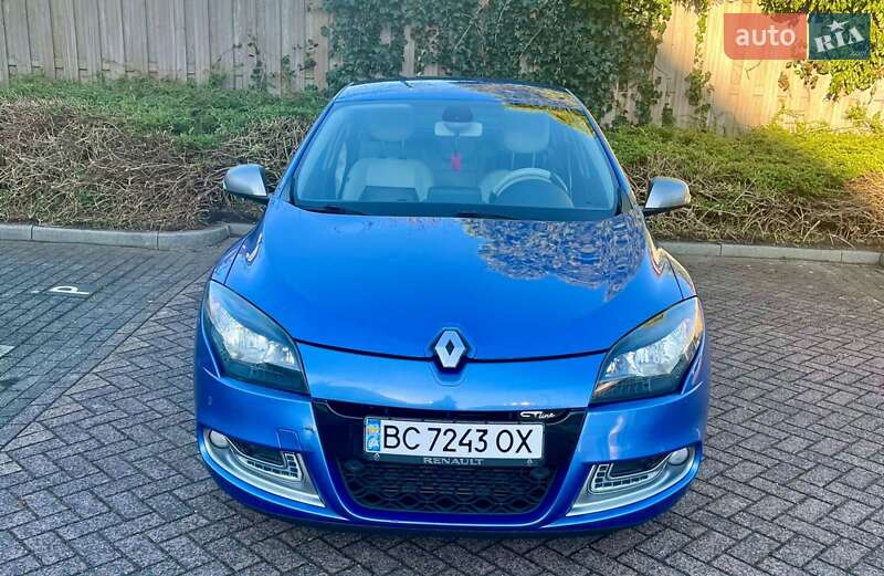 Хэтчбек Renault Megane 2012 в Корце