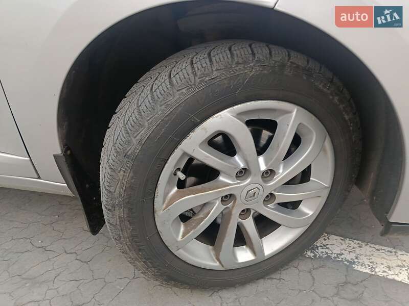 Универсал Renault Megane 2015 в Южноукраинске