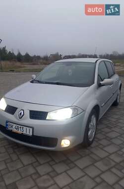Хэтчбек Renault Megane 2003 в Ровно