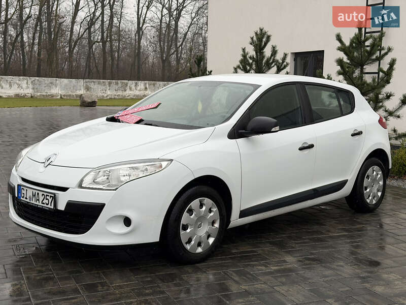 Хэтчбек Renault Megane 2011 в Луцке фото 2 Хэтчбек Renault Megane 2011 в Луцке