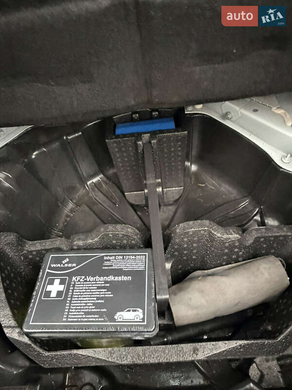 Хэтчбек Renault Megane 2011 в Луцке фото 20 Хэтчбек Renault Megane 2011 в Луцке